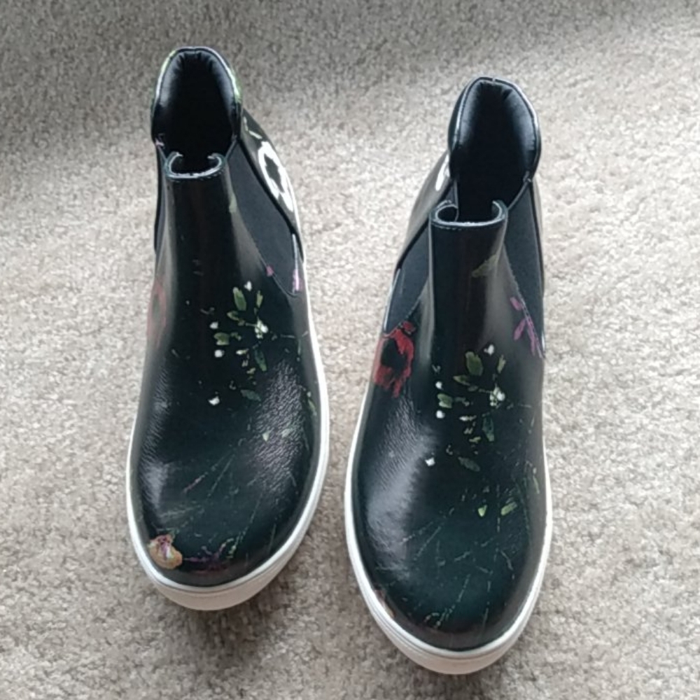 Slide Ons